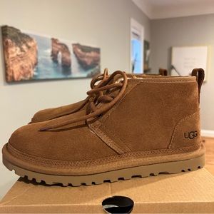 UGG Neumel Woman’s boots size 8 new in box.
